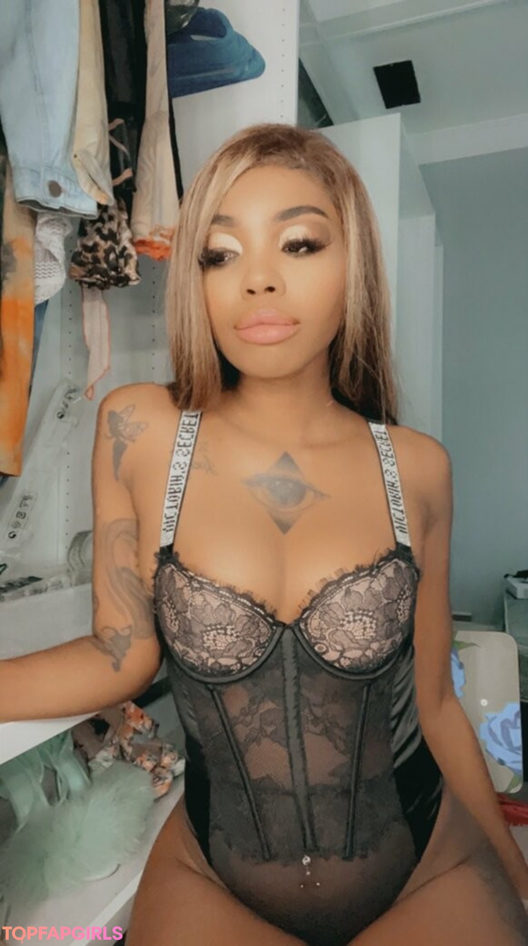 niiathefreak star pornographic pic