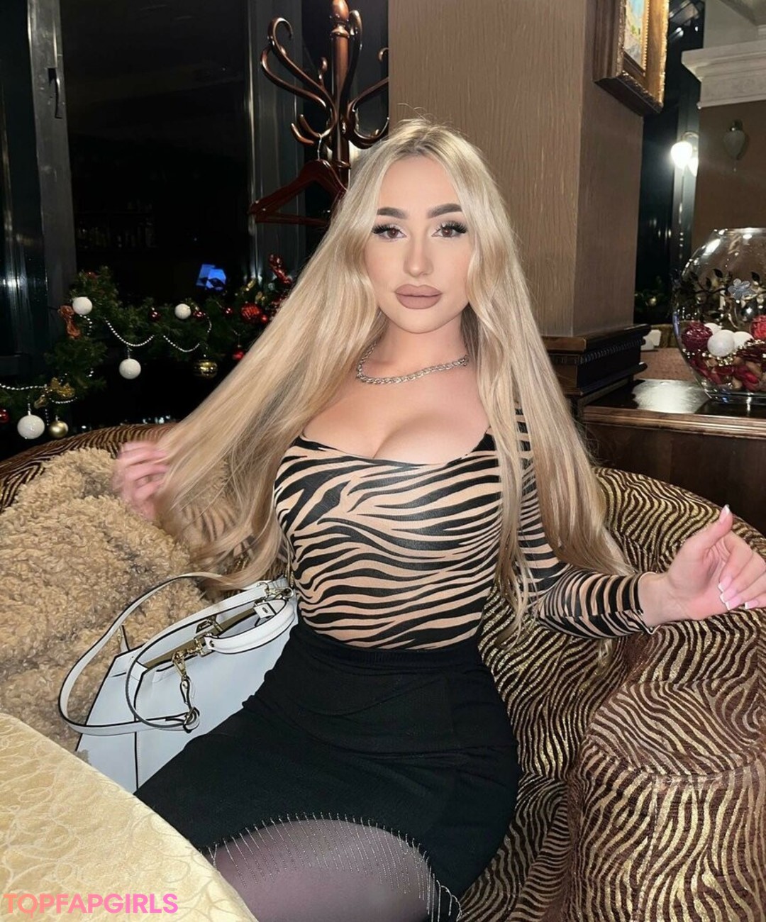 BlondieLana model xxx archive