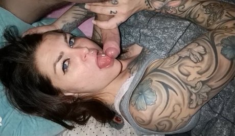 Merry4Fun model hot pic