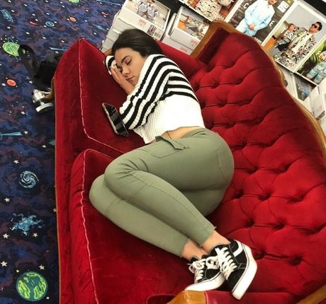 Lauren Lavera pornographic actress pics