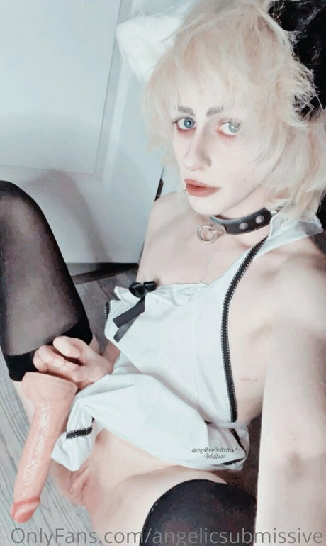 angelicsubmissive naked star pics