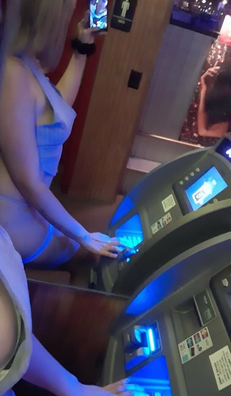 mislonglegs nice actress gallery