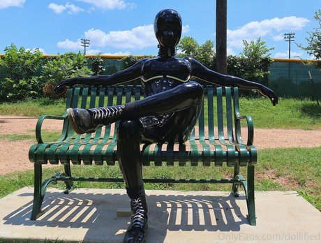 dollified model pretty image