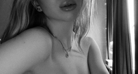 Jossi e model beautiful images