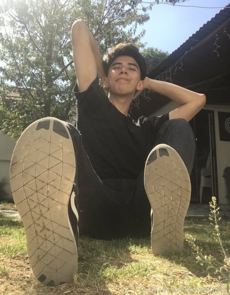 brunosaints_ hd pornstar pic