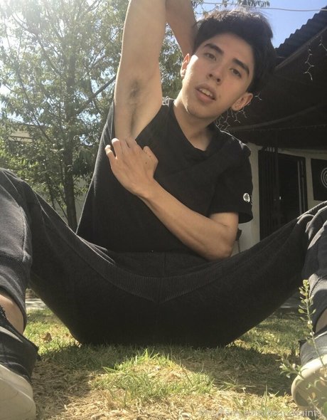 brunosaints_ exclusive star photo