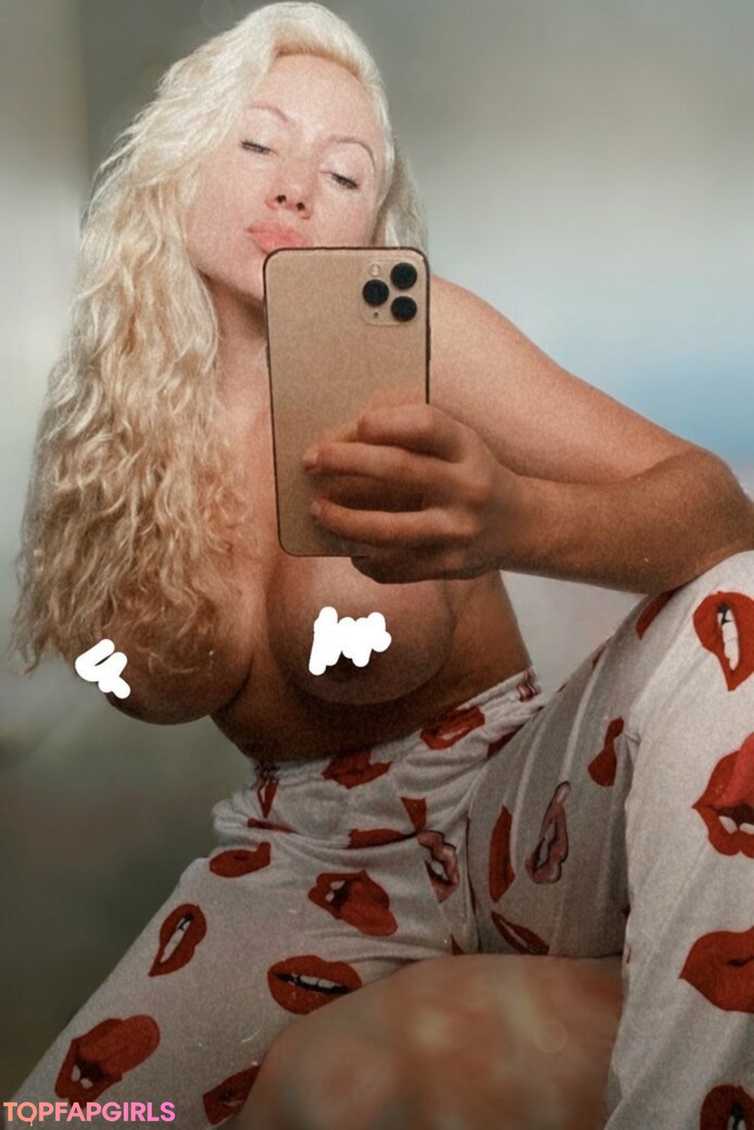 compreinozaffari hot pornstar pic