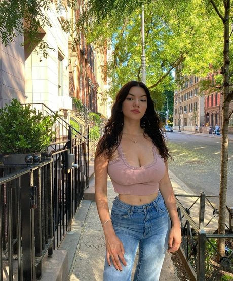 Rebecca Joelle nice pornstar images