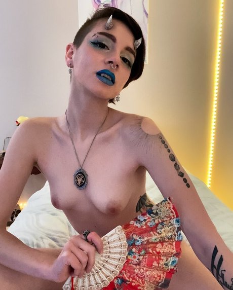 chubby goth onlyfans nudes img