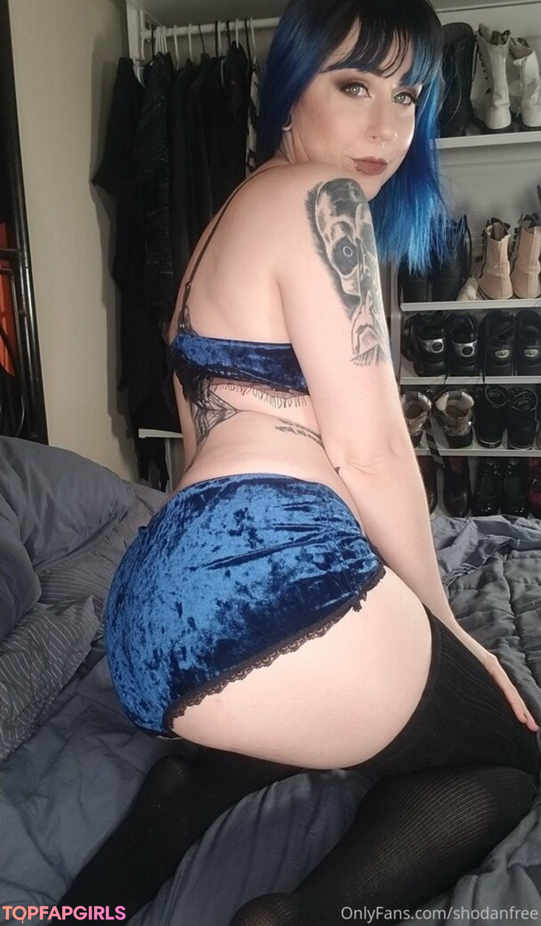 shodanfree pornographic model img