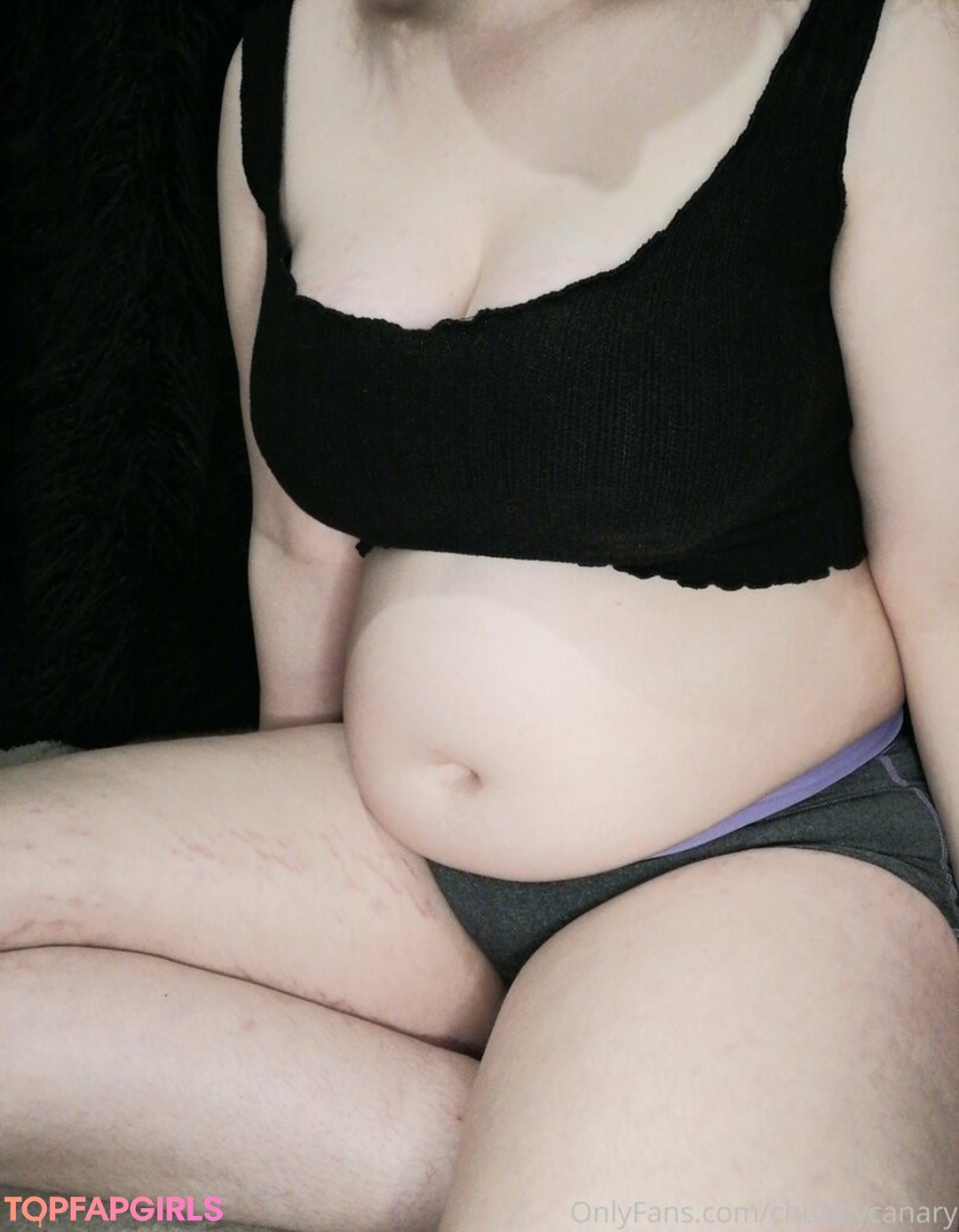 chubbycanary model hot photos