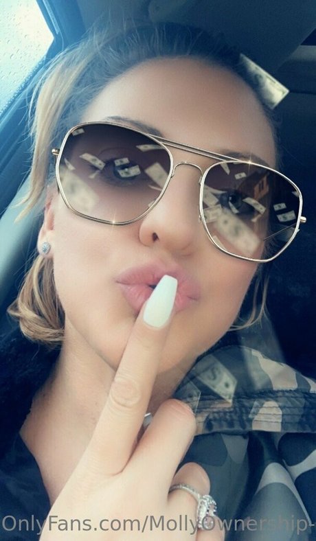 mollyperkoset pornstar art images