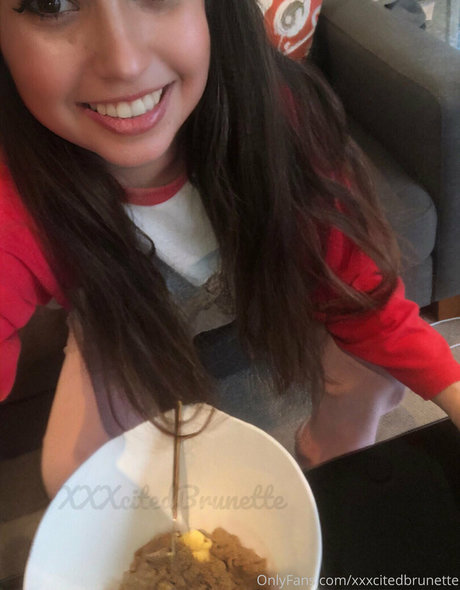 xxxsmilingcici top actress photos