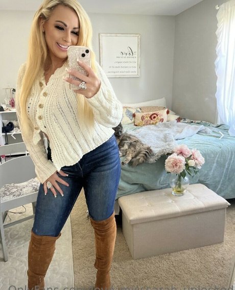 love misssarah unlocked model best archive