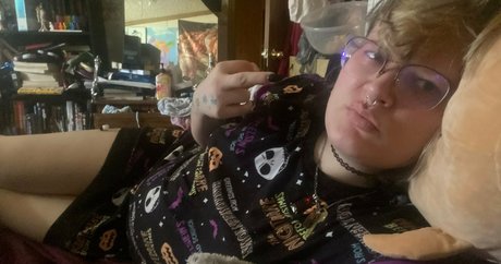 cynthia 666 free actress photos