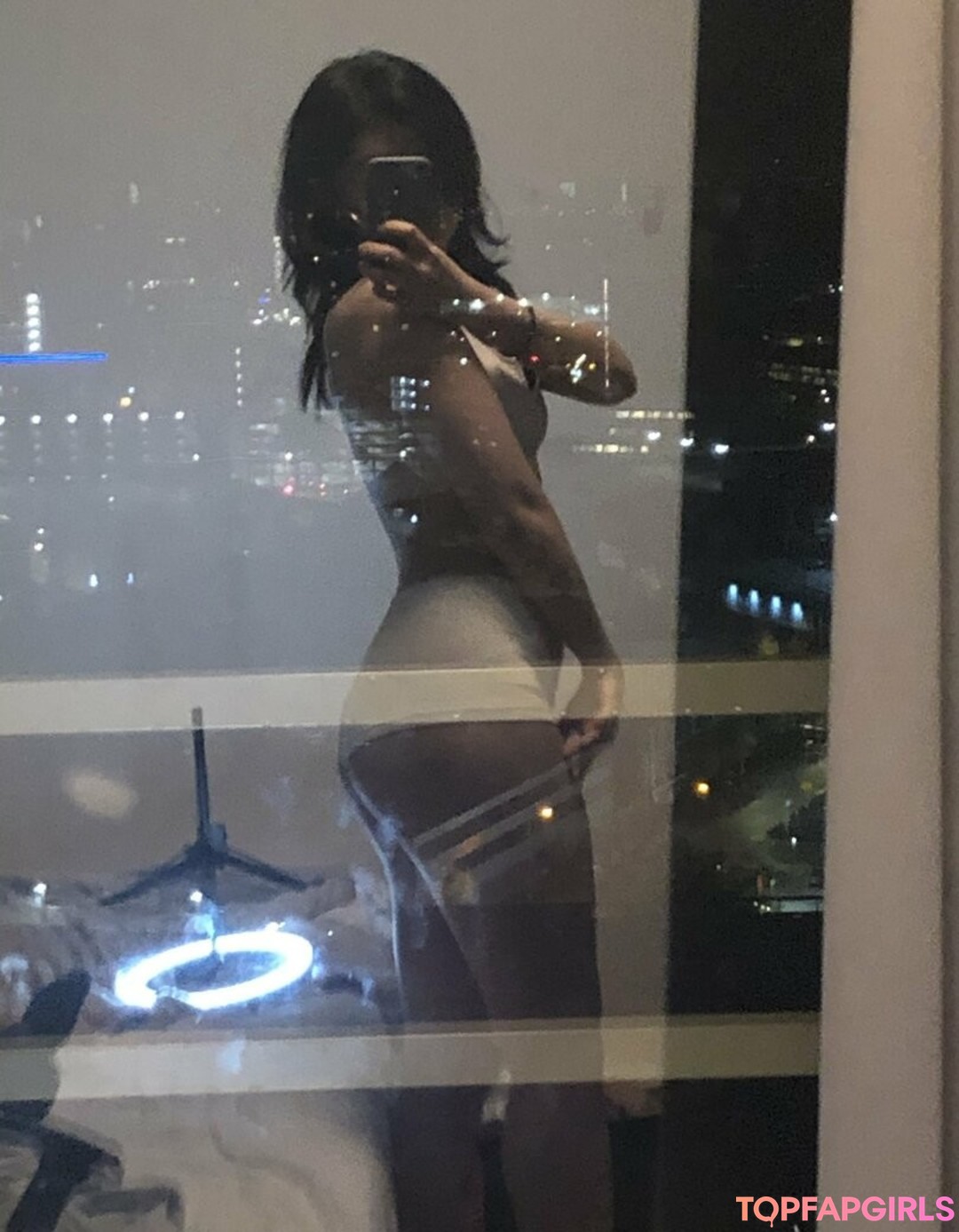 shaigs sexy star photo