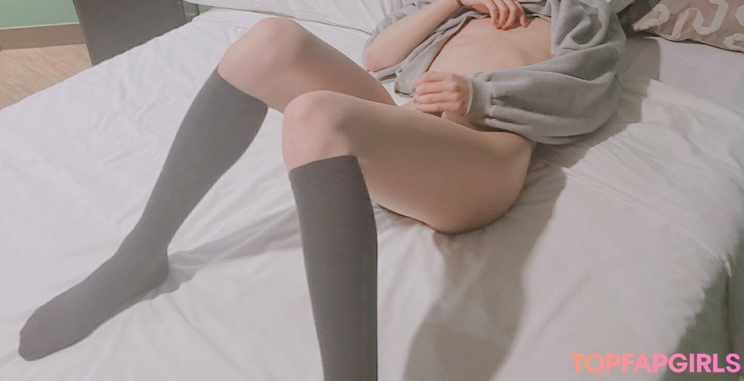 dingkubell model adult photo