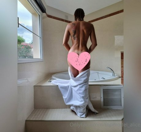 Model Alice pornstar sex pictures