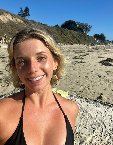 starlitt pretty pornstar pic