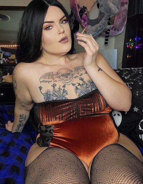 wiggyressx high quality actress pic