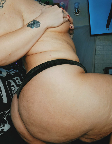 wiggyressx sexy star photos