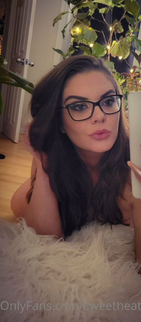 black hair milf onlyfans art xxx photo