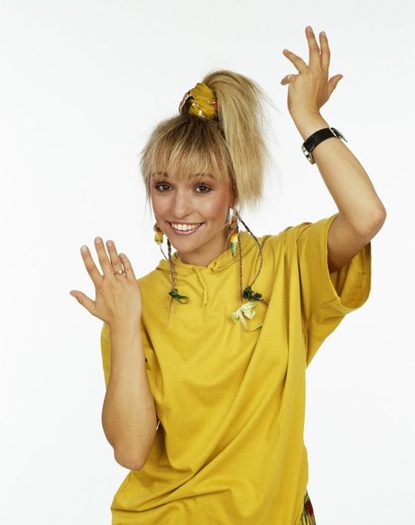 Michaela Strachan nice star pictures