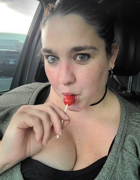 jade0nicole star pretty pic