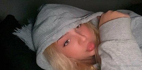 itsbabieh porn model photo
