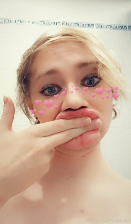 girlfriend onlyfans exclusive archive