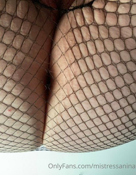 mistressanina model high quality pictures