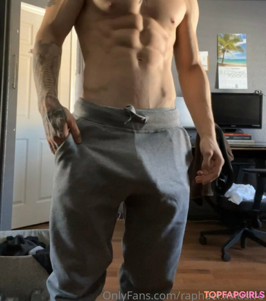 nocapraph nude model image