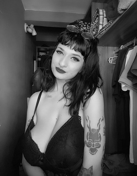 Wila Ribeiro pornstar perfect pictures