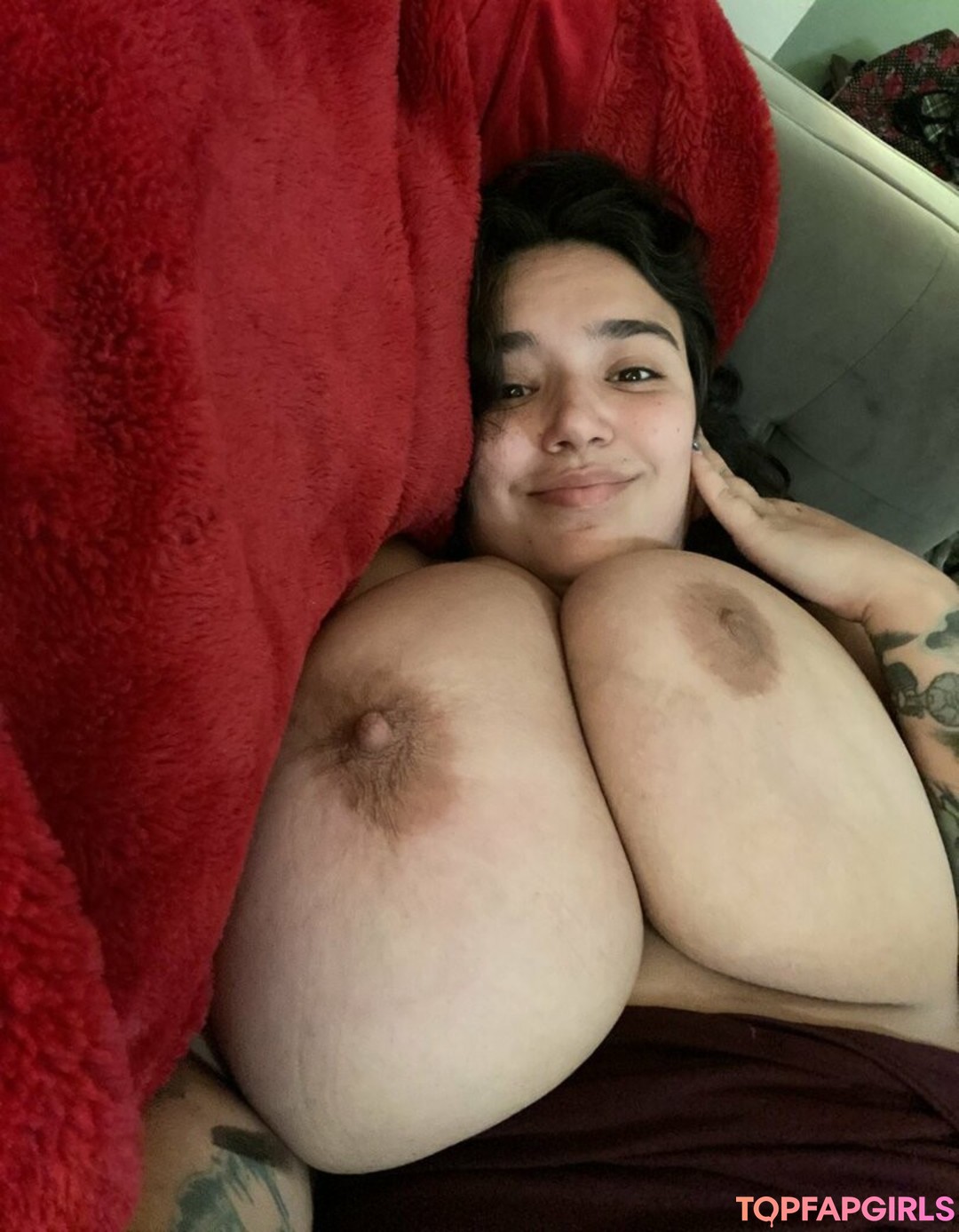 tattooed redhead onlyfans sexy xxx pictures