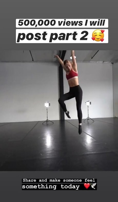 Autumn Miller sex model pics