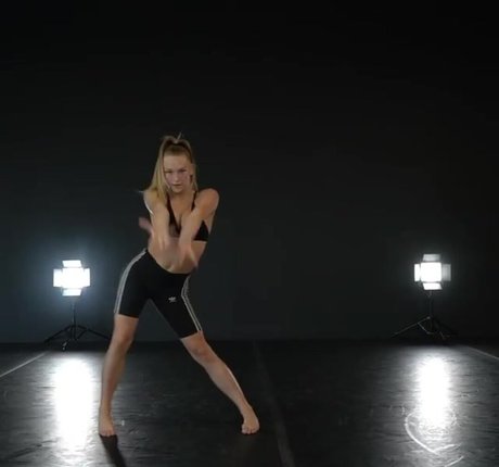 Autumn Miller top profile image