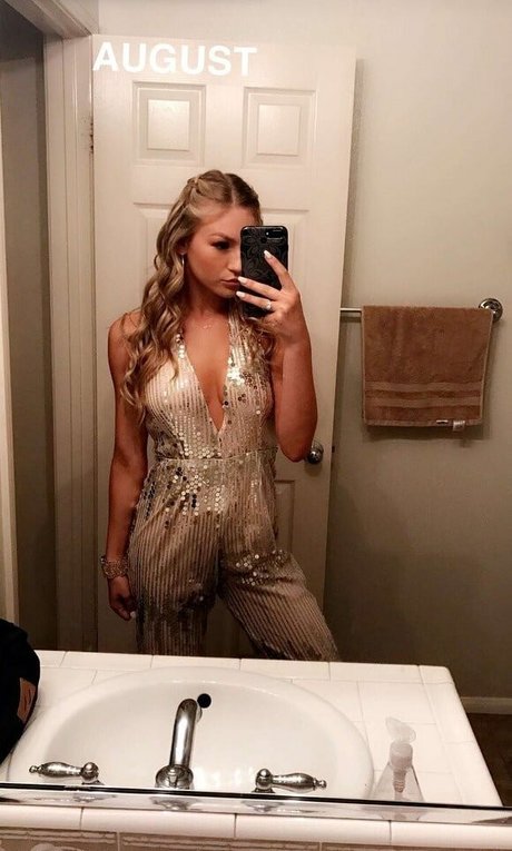 Autumn Miller pornstar erotic photo