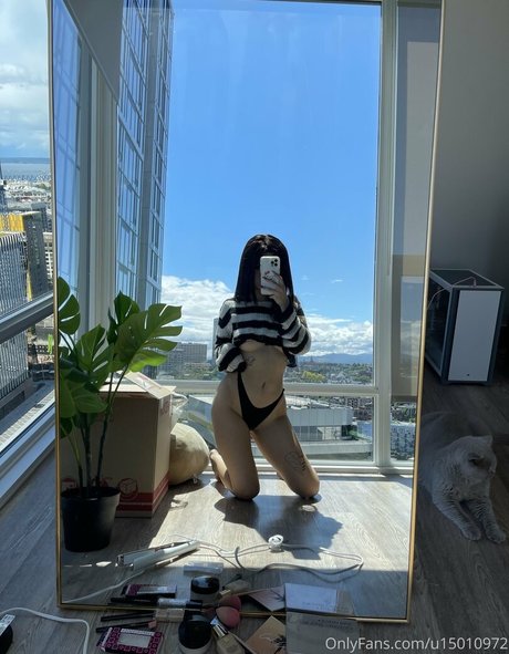 svveetbabyrayy hot model images