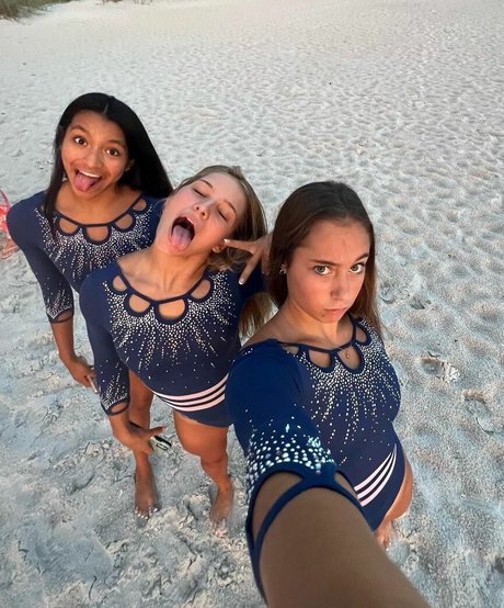 Isabella DuCharme star picture