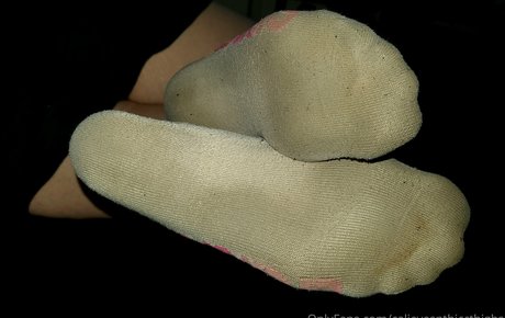 calieyesnthiccthighs nudes pornstar image