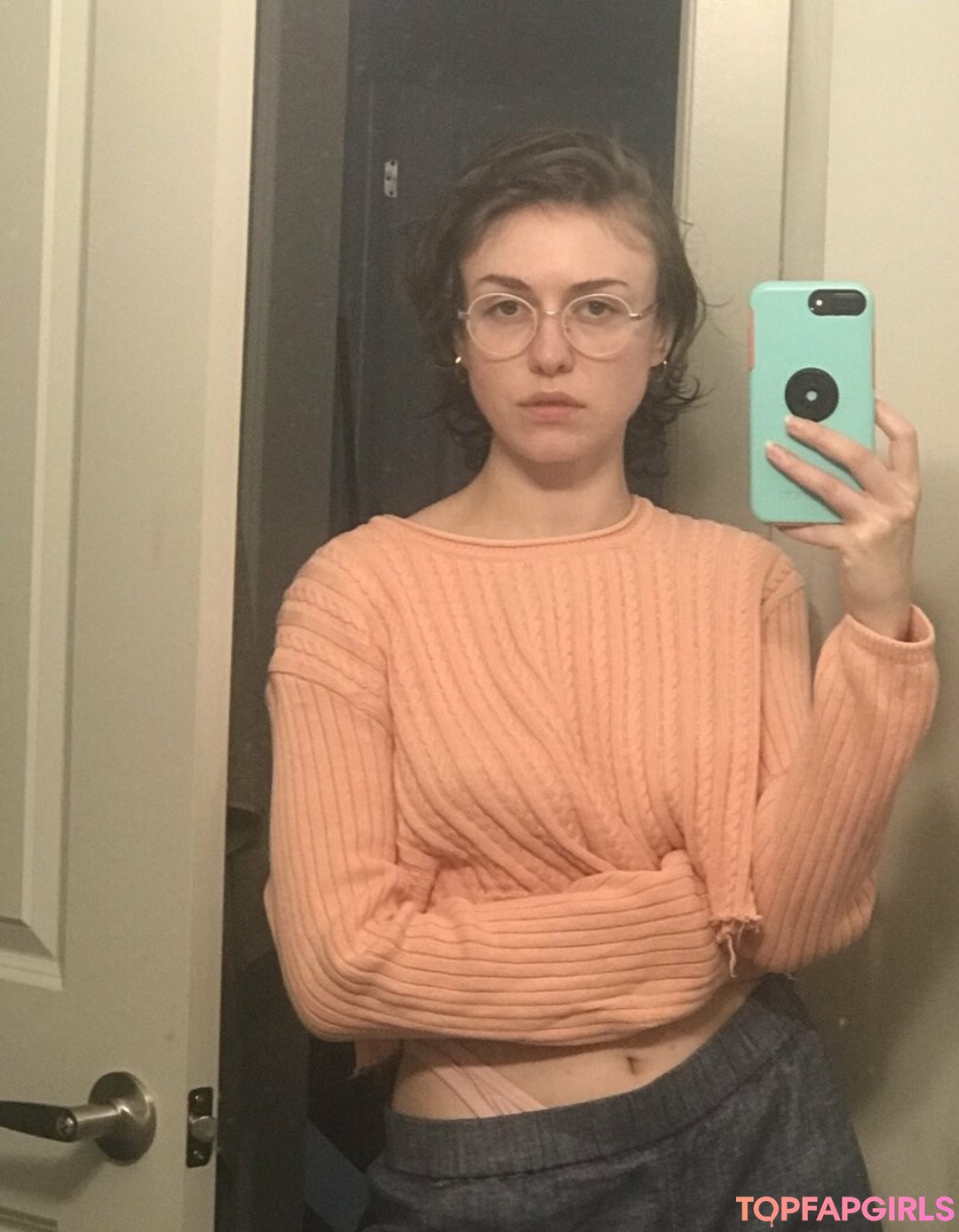 skinny babe onlyfans sexy pictures
