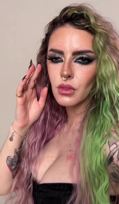 milf strip onlyfans porno pic