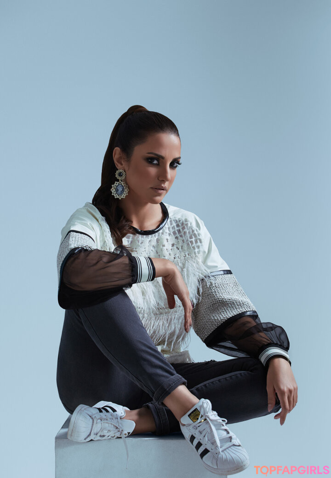 Dorra Zarrouk nudes actress picture