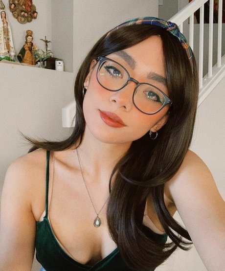 honeebelle pornstar pretty photos