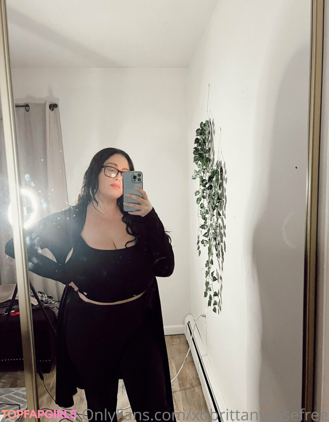 xobrittanyrosefree model xxx galleries