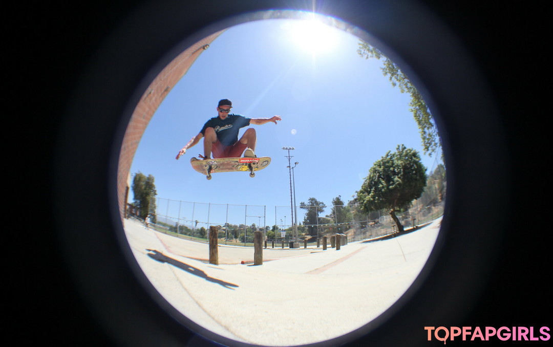 skaterrboi top model picture