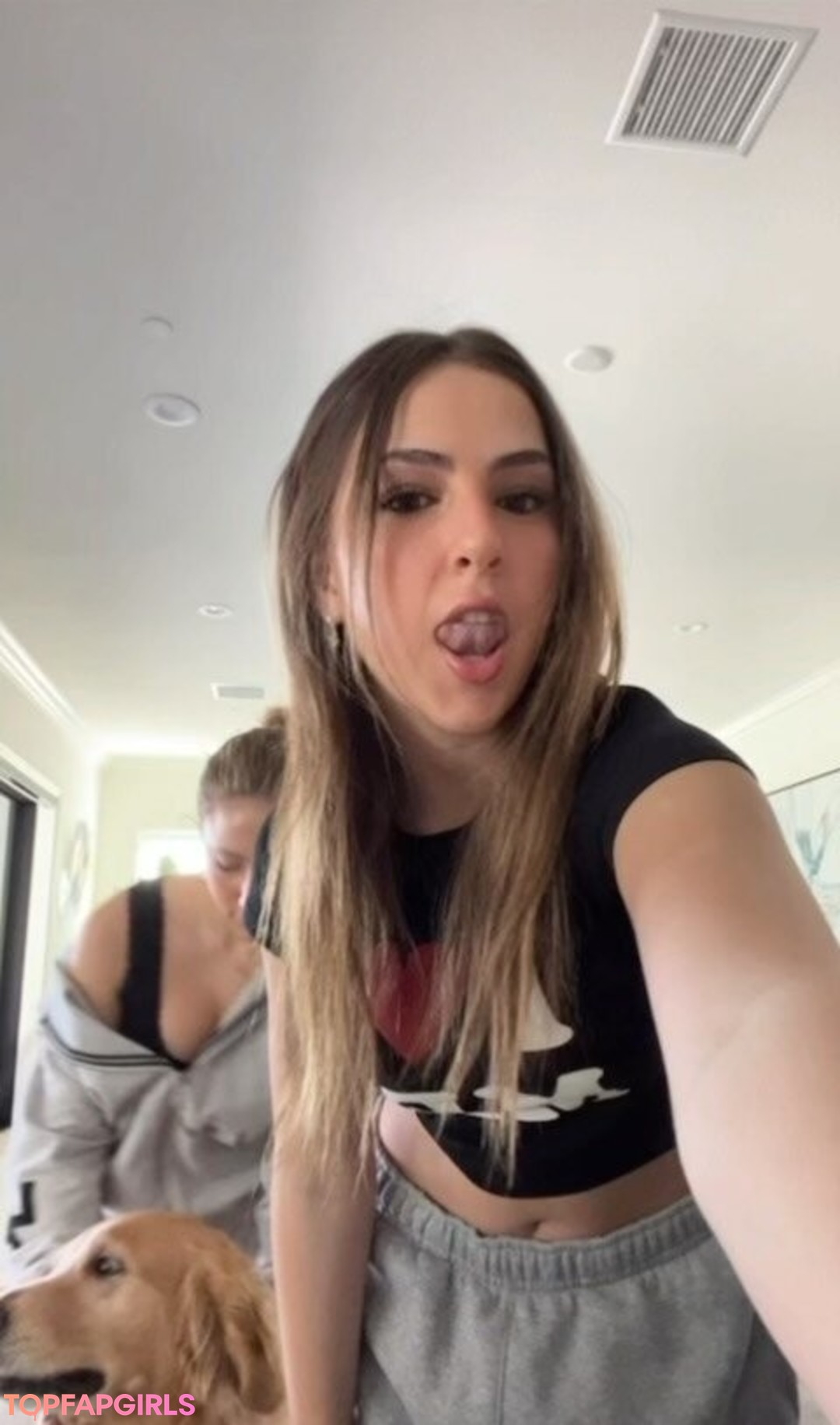 Lexy Kolker star top archive