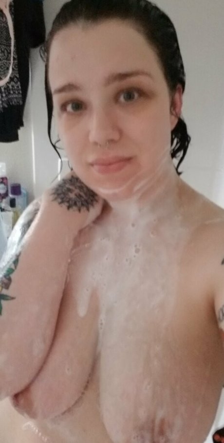 blonde midget onlyfans free naked gallery