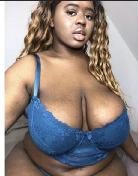 Black Diva star pornographic pictures