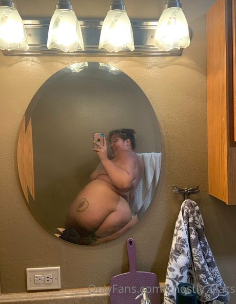 ghostly lilacs pornstar erotic img